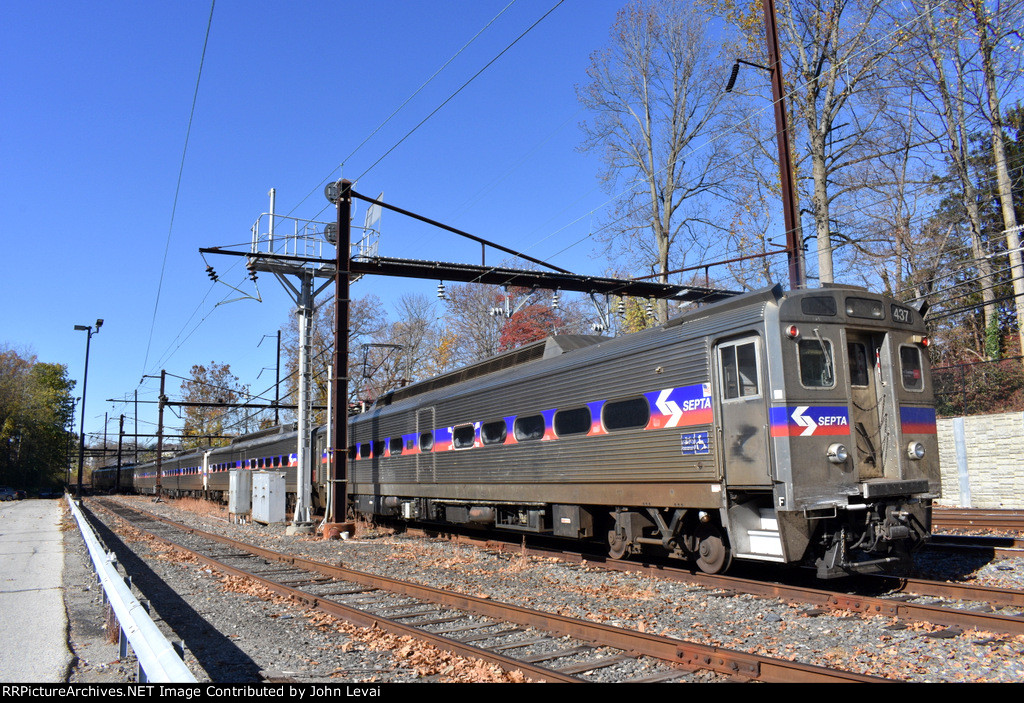 Septa Silverliner IV Set in Media Yard 